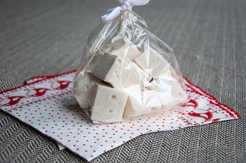 Photograph of Baileys Marshmallows baked by Jane.